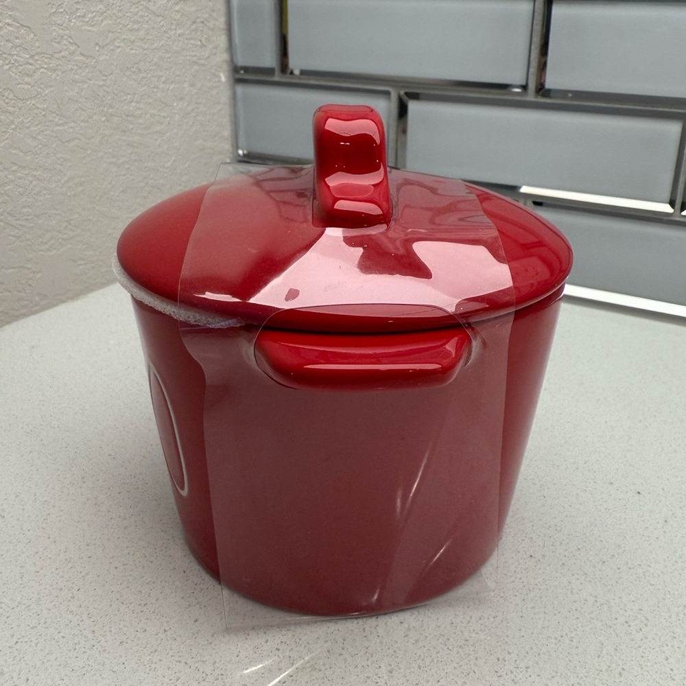Rae Dunn Red Mini Lidded Pot Glazed Ceramic XOXO Valentine's Day - Picture 4 of 10
